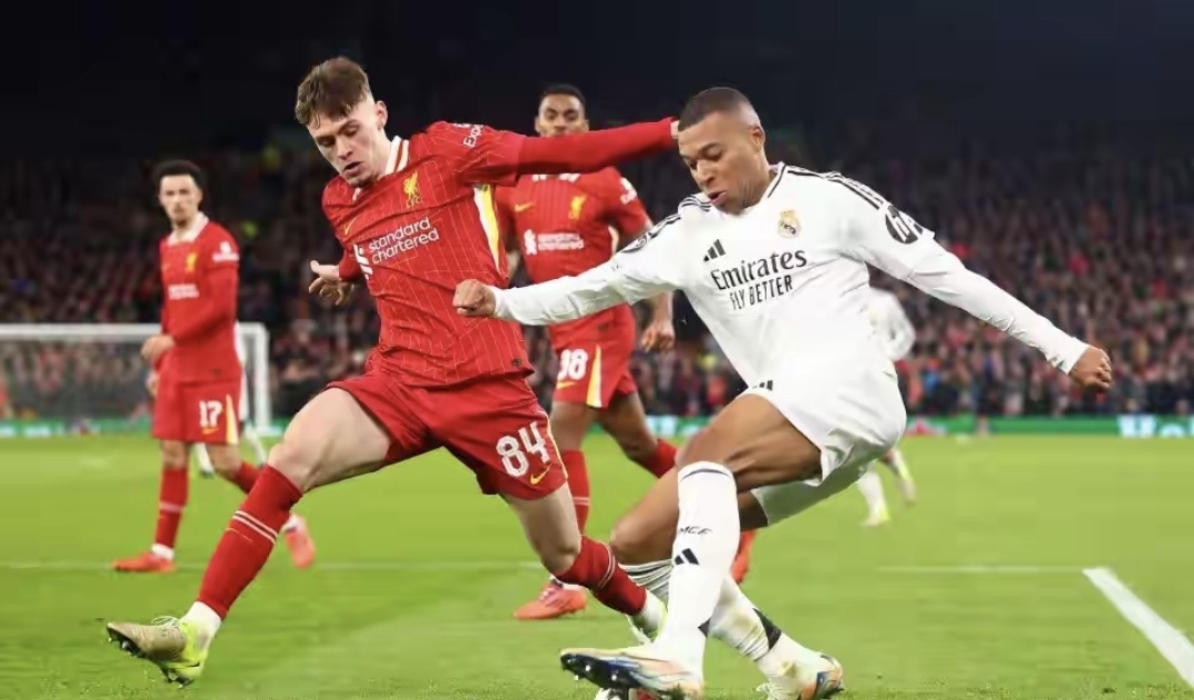 利物浦战平巴黎圣日耳曼，迪玛利亚扑点救主亚洲杯