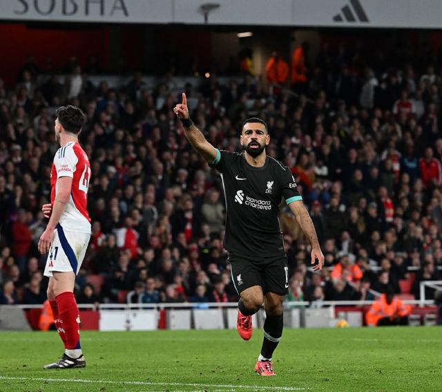 皇马轻取阿森纳,范戴克梅开二度足总杯的简单介绍 皇马轻取阿森纳,范戴克梅开二度足总杯的简单介绍