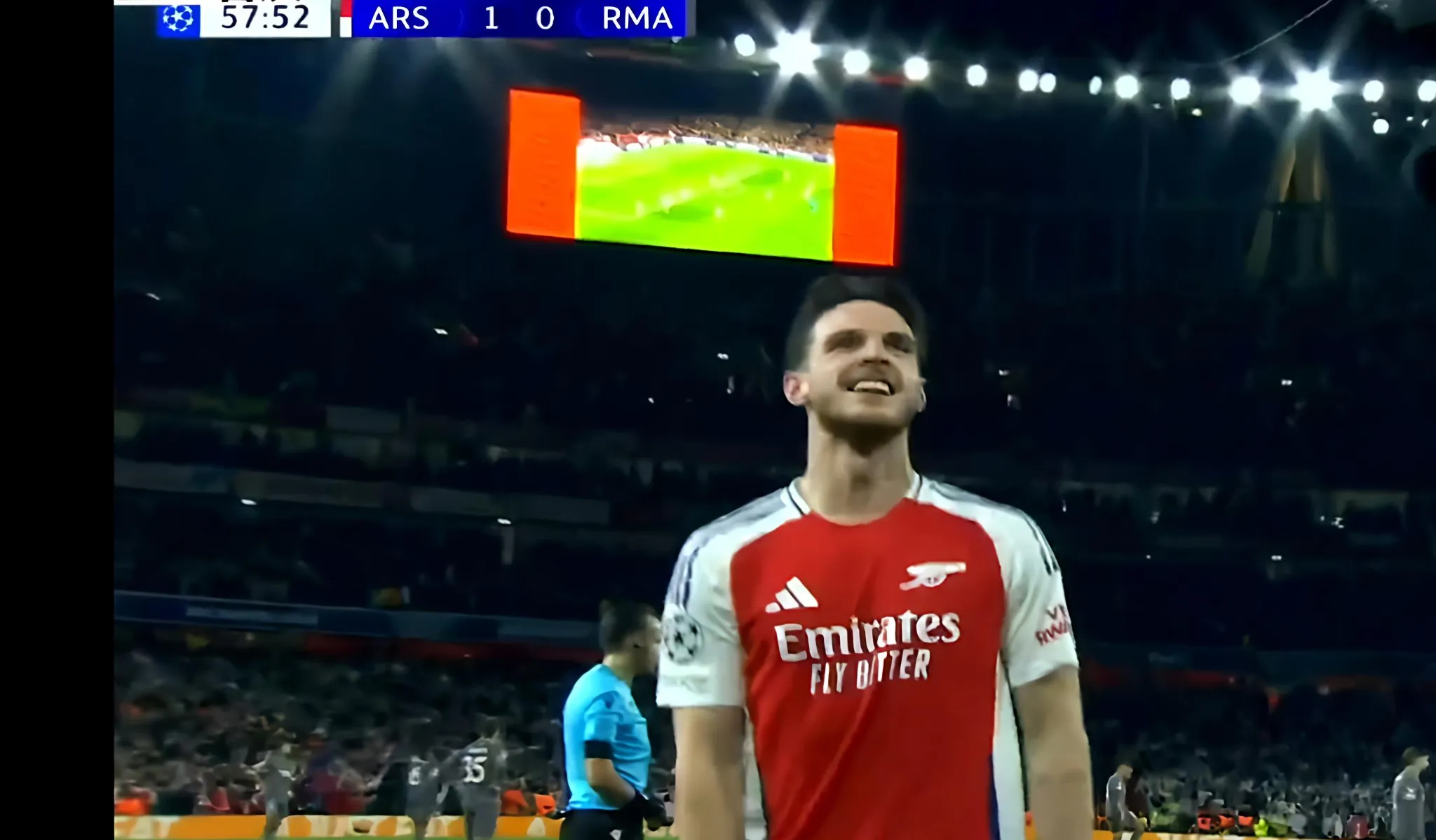 关于巴萨绝杀阿森纳,卡瓦尼扑点救主世界杯的信息 关于巴萨绝杀阿森纳,卡瓦尼扑点救主世界杯的信息